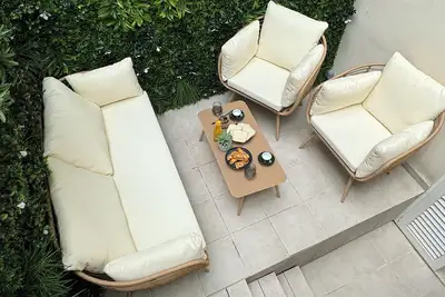 Image de Terrasse, Ac, & calme - Cocon au milieu de l’effervescence du Quartier Latin