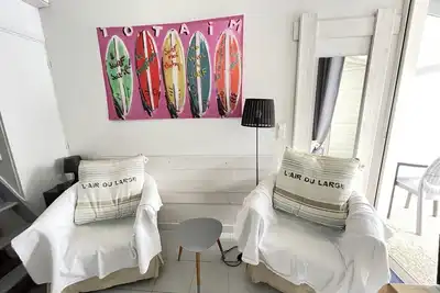 Image de Au coeur de La Flotte En RÉ, Gite pour 2 personnes, patio privé, parking privé