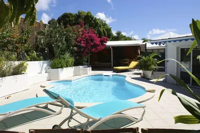 Image de Villa Mabouya. Location Avec Piscine Privative A St Francois