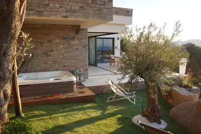 Image de Maison d’architecte, jacuzzi & incroyable vue mer