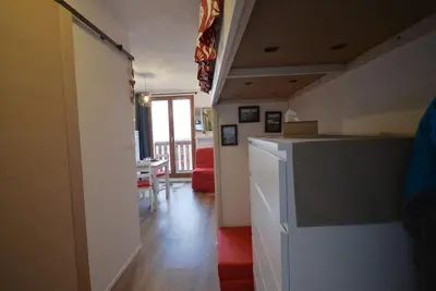 Image de Studio 1, 2 ou 3 personnes, avec belle \nvue dégagée face aux aiguilles d'arves
