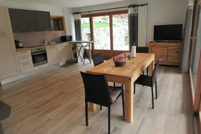 Image de 3 pièces neuf dans chalet individuel pour 4 personnes- St Martin Vésubie