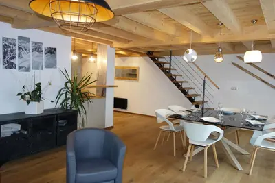 Image de Duplex  renové en2016. quelque pas du centre ville (mairie 250m)