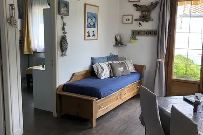 Image de Maison dans une impasse, Plage Ă 150 m, jardin, terrasse. Tout Ă pied. Calme!