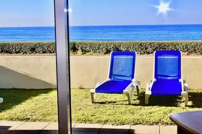 Image de Front de Mer, Magnifique Vue sur Mer 180° Grand Standing, Jardin, Parking Privé