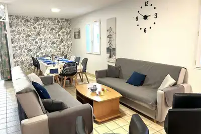 Image de Maison 4 pièces, 8 couchages, proche plage et centre-ville, avec jardin et garage