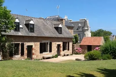 Image de maison tregastel idéalement située (100 m de la plage, 300 m des commerces )