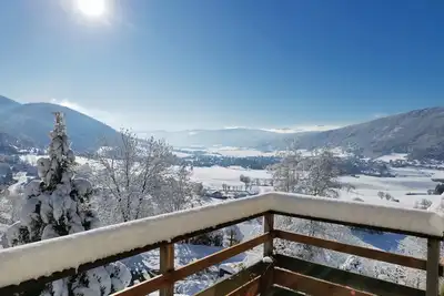 Image de Studio de 60 m2 en rez de jardin, plein sud. terrase plein sud vue exceptionnelle