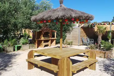 Image de Villa f3 Gite saint julien  en rez de jardin  adaptée à des vacances en famille