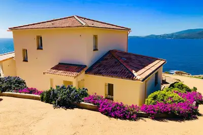 Image de Joli Studio CLIMATISÉ Pour 2 Personnes Superbe Vue Sur Le Golfe & Plage À Sagone