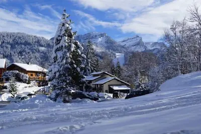Image de Appartement 5 personnes, 55m2, tout équipé, vue sur les pistes, terrasse, Wifi