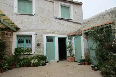 Image de maison indépendante dans propriété retaise pour 4 personnes