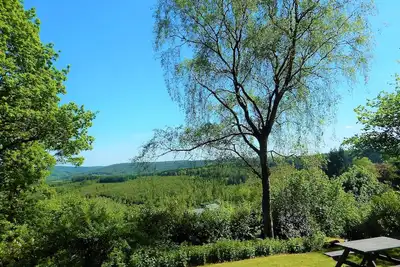 Charmant gîte avec vue imprenable sur la forêt ardennaise