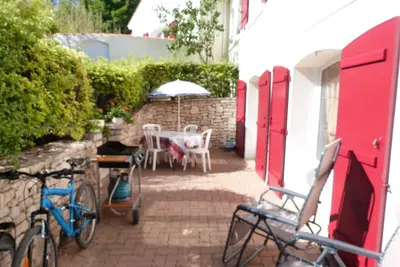 Image de Location** proche plage et commerces, vélos