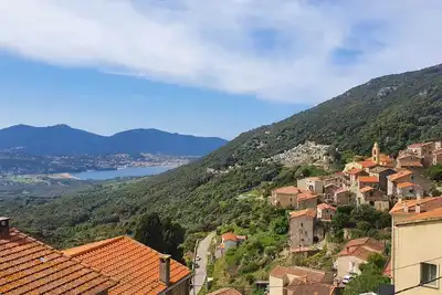 Image de Maison de village de charme de 3 pièces Corse du sud proximité mer et montagne