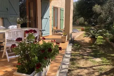 Image de Bel Appart. 80M² bien equipe Rez De Chausse Villa avec jardin agreable
