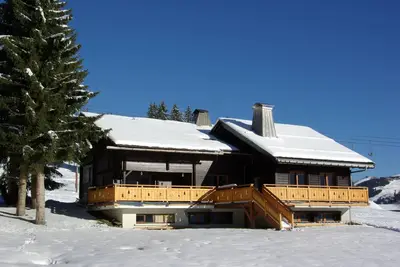 Image de La Clusaz - Manigod Sur Les Pistes, Grand Chalet, Vue Superbe!
