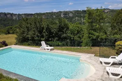 Image de Nid Douillet, Climatise, Piscine, Vue Exceptionnelle Sur Falaises Et Vallee. . .