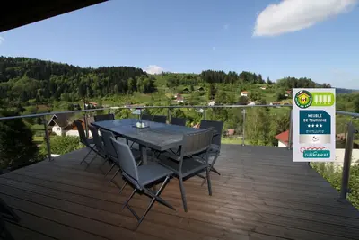 Image de Chalet Gerardmer 26 pers : piscine jacuzzi sauna s\/fitness pétanque wifi