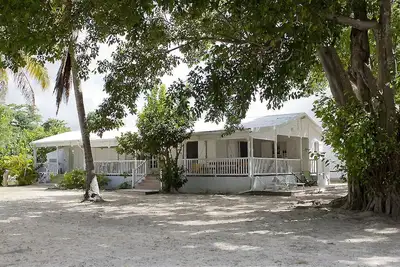 Image de Grande maison familiale et sa plage privée