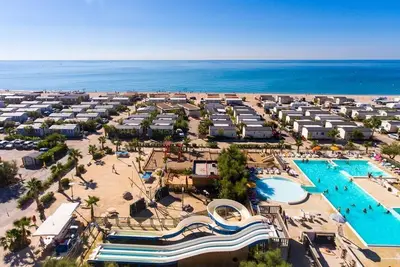 Image de Mobil Home Tconfort 6 pers. Le Palavas **** Plage A 50 M. Palavas Les Flots