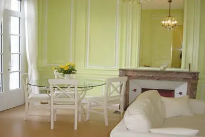 Image de Appartement avec jardin au coeur de La Rochelle