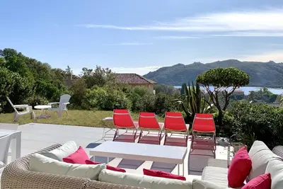 Image de Villa magnifique  vue  panoramique sur baie de Santa Giulia, Plage à 600 mètres