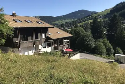 Image de Très agréable appartement de 8 personnes en bord de piste et terrasse.