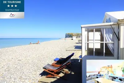 Image de 50 Ă 150m2 Ă 30m de la mer + Cabine Plage+30 Activites! Label \"gd site de fra