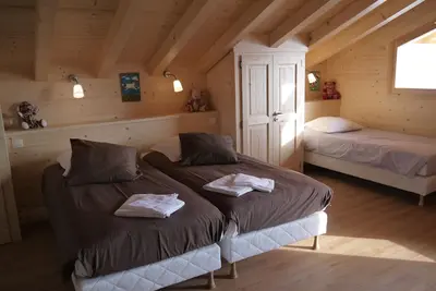 Image de Magnifique chalet neuf vue imprenable sur les Aravis et le Grand-bornand.