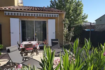 Image de Un jardin en Provence' T2 meublé indépendant 4 personnes. Classé ***