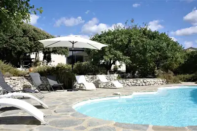 Image de Villa avec piscine et vue sur Mont Ventoux