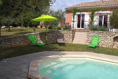 Image de Charmant gite avec sa terrasse privée et piscine