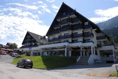 Image de A 12 km d'Evian appt calme avec balcon sud au centre stat de Thollon