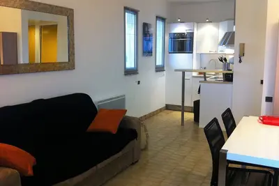Image de Appartement T2 sur plage, 1ere ligne mer - standing- à prox. Montpellier