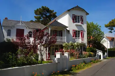 Image de Appartement de vacances à 2 pas de la mer dans une résidence de charme