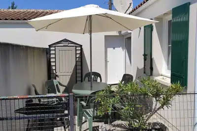 Image de maison de ville au coeur de st pierre d'oleron