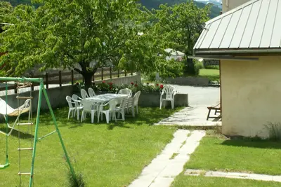 Image de Hautes Alpes Du Sud, Briancon En Chalet de 15 + 3 pers, 6 Salles De Bain Wc