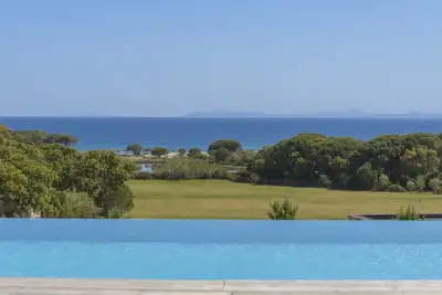 Image de Magnifique villa avec vue imprenable sur la plage de Palombaggia Accès mer privé