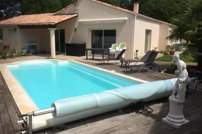 Image de Villa + Piscine Chauffee en Charente Maritime