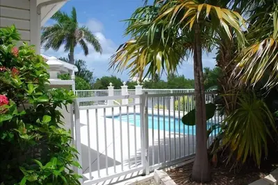 Image de Sombrero Beach -Waterfront- Piscine privée-Vue sur l'océan