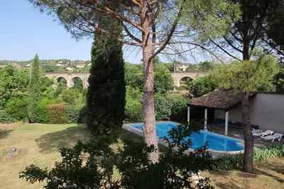 Image de 4 étoiles - Grande propriété au calme, villa climatisée, piscine privée chauffée
