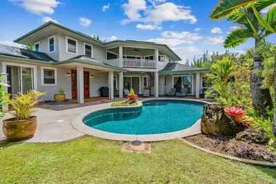 Image de Superbes vues Piscine privée et bain à remous à pied de la plage Bali Hai View