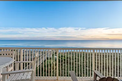 Image de Gulfside 402 ~ True Luxury Beachfront at Destin West ~ Best View in the Resort!