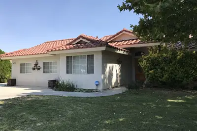 Image de California City Desert Oasis - Maison de vacances complète