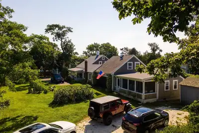 Image de Tout ce dont vous avez besoin pour des vacances en famille sur Cape Cod! Marchez Ă la plage 9 \/ 10mi!