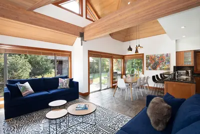 Image de Magnifique maison de ville Montebello