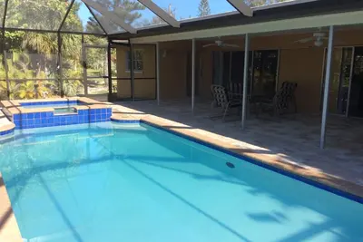 Image de Rez-de-propriété au bord du lac sur la magnifique île de Sanibel