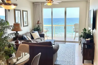 Image de Celadon Beachfront 5e étage 2 chambres + chambre avec lits superposés. Renseignez-vous pour des tarifs spéciaux!