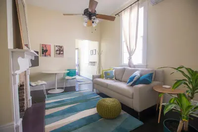 Image de Carrollton Uptown Cottage récemment rénové (licence n ° 17str-11400)